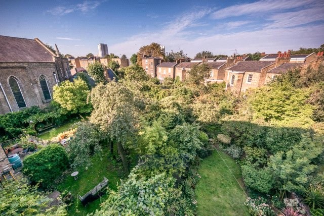 Stockwell Park Road, London, SW9