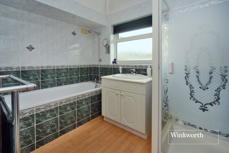 Mortimer Crescent, Worcester Park, Surrey, KT4