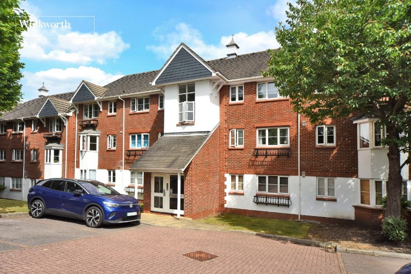 Autumn Drive, Sutton, SM2