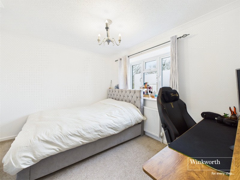 Snowdon Close, Thatcham, Berkshire, RG19