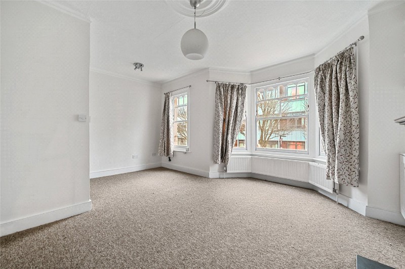 Larden Road, London, W3