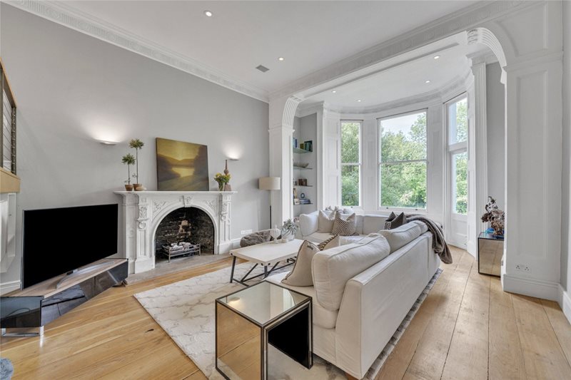 Sutherland Avenue, London, W9