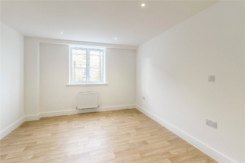 Lion Court, Southbridge, Northampton, NN4