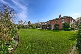 Howe Lane, Binfield, Bracknell, Berkshire, RG42
