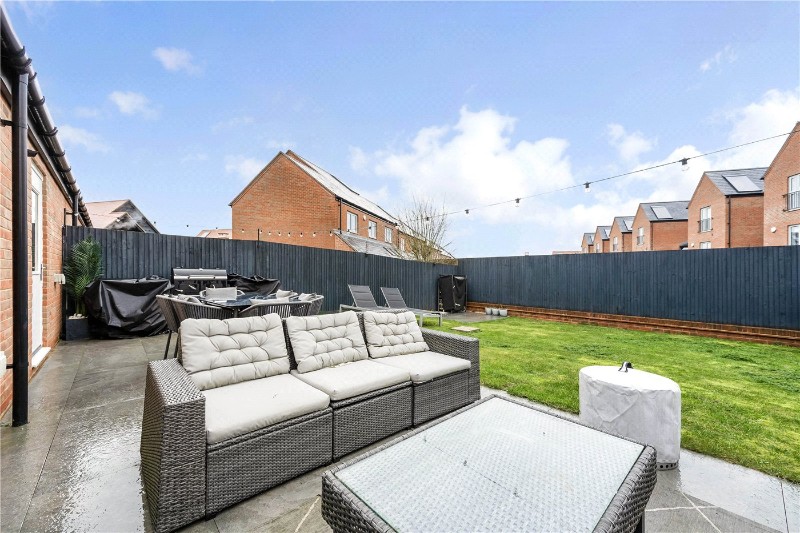 Wakelin Gardens, Winchester, Hampshire, SO22