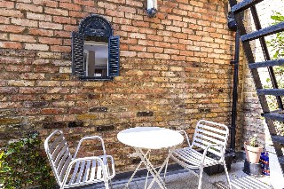 Rathbone Street, London, W1T