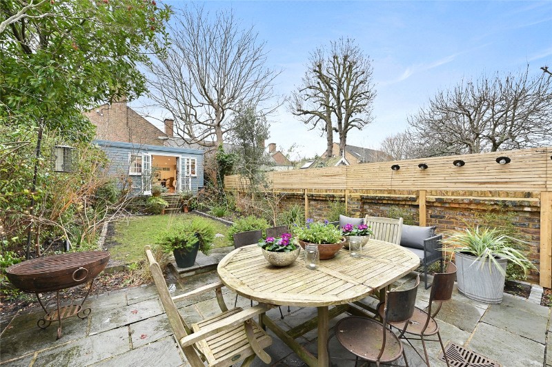 Goldhawk Road, London, W12