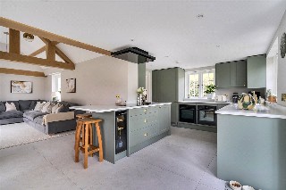 Bealeswood Lane, Dockenfield, Farnham, Surrey, GU10