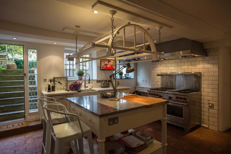 Park House, Hampton Court Road, Surrey, KT8