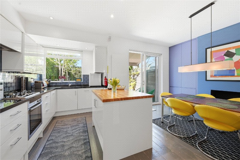 College Road, London, NW10