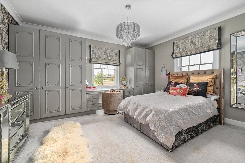 Howe Lane, Binfield, Bracknell, Berkshire, RG42