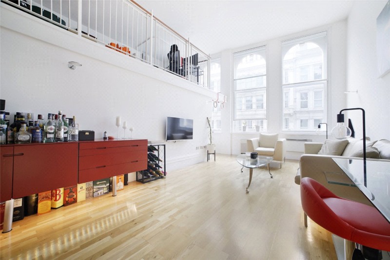 Ludgate Hill, London, EC4M
