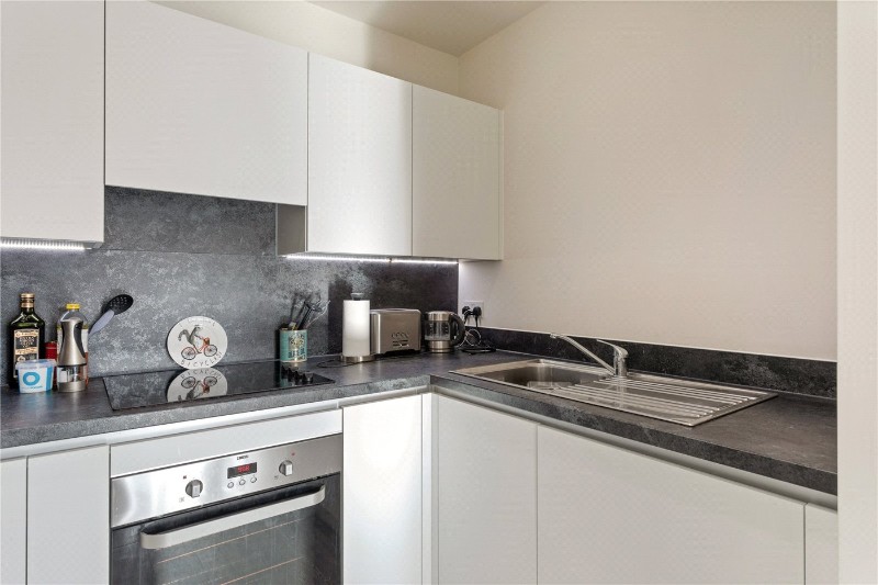 Springfield Drive, London, SW17