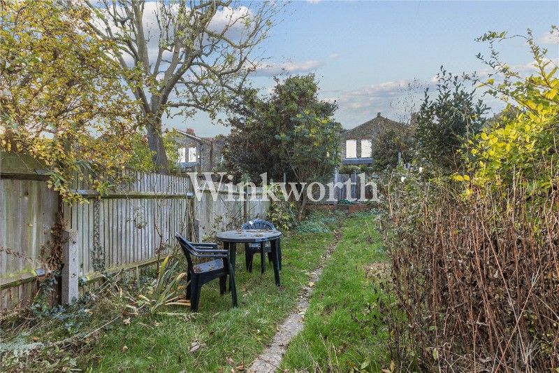 Livingstone Road, London, N13