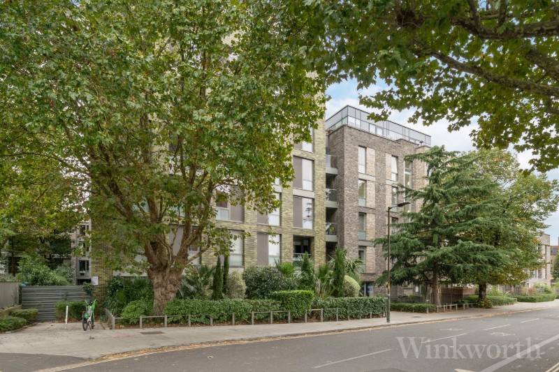 Woods Road, London, SE15