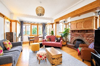 Medway Crescent, Leigh-on-Sea, Essex, SS9