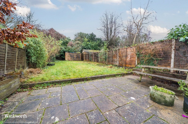 Wallis Road, Fairfields, Basingstoke, RG21