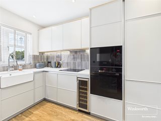 The Hedgerows, Crookham Village, Fleet, Hampshire, GU51