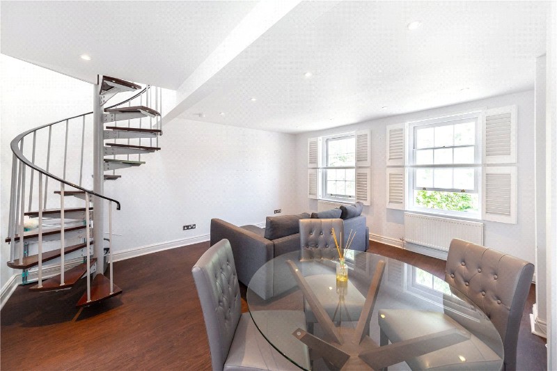 Grays Inn Road, London, WC1X