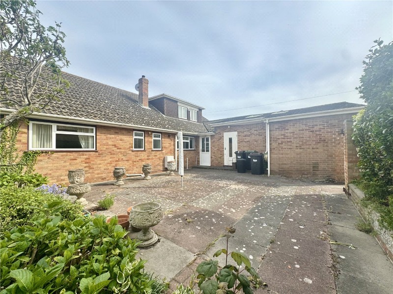 Sea Road, Milford on Sea, Lymington, Hampshire, SO41