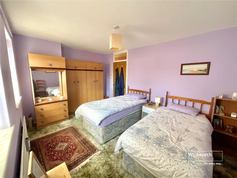 Bluebell Close, Highcliffe, Dorset, BH23