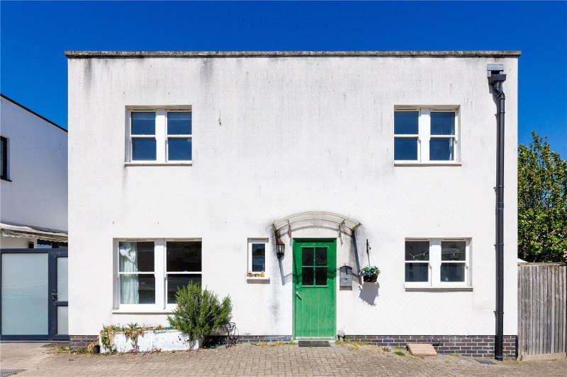 Worton Road, Isleworth, TW7