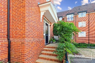 Collison Avenue, Barnet, EN5