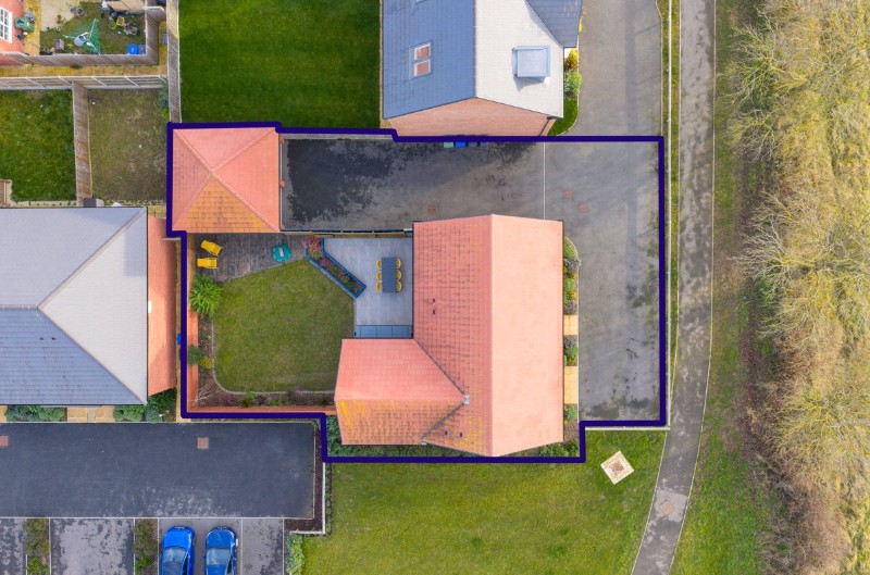 Woodhead Road, Warwick, Warwickshire, CV34