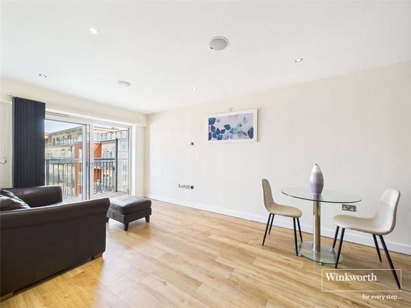 East Drive, London, NW9