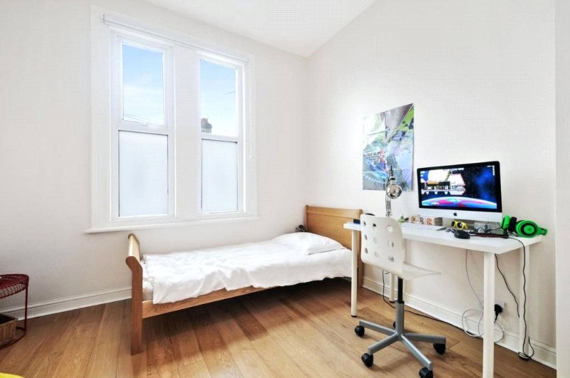 Rainham Road, London, NW10