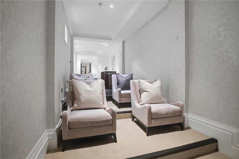 Whitehall Place, London, SW1A