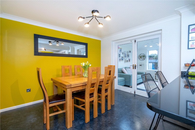 Chatsworth Close, Market Deeping, Peterborough, Lincolnshire, PE6