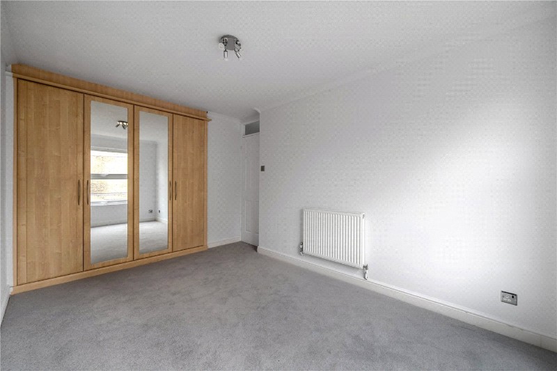 Rectory Square, London, United Kingdom, E1