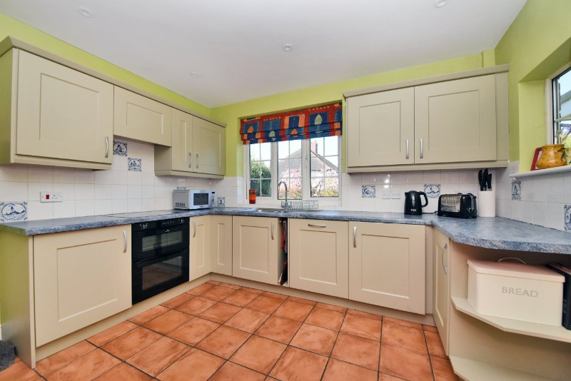 Cheam Road, Cheam, Sutton, SM1