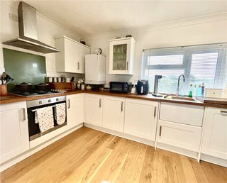 Shore Close, Westover Road, Milford on Sea, Lymington, SO41