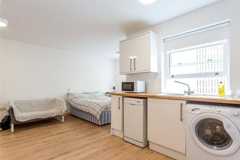 Cowley Bridge Road, Exeter, Devon, EX4