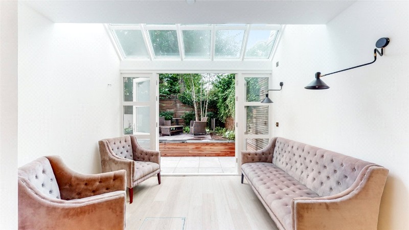Westbourne Park Road, London, W11