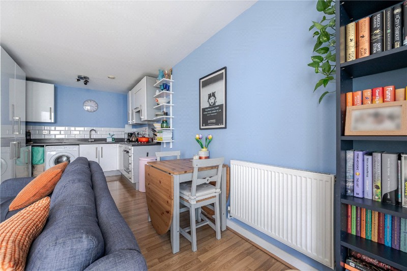 High Street, London, E15