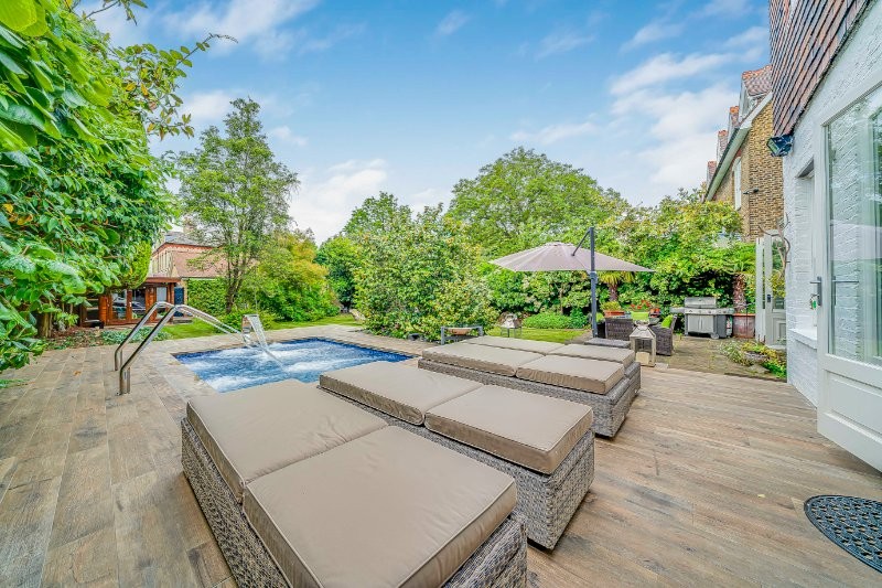 Thornfield, Vine Road, Barnes, London, SW13