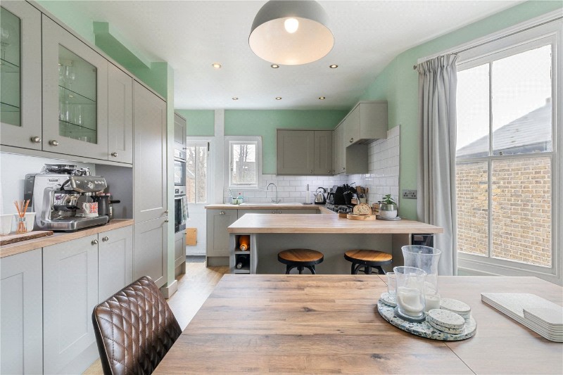 Fieldhouse Road, London, SW12