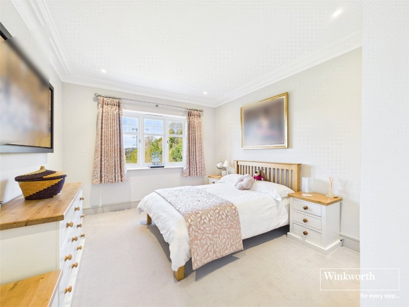 Sheffield Close, Pangbourne, Reading, Berkshire, RG8