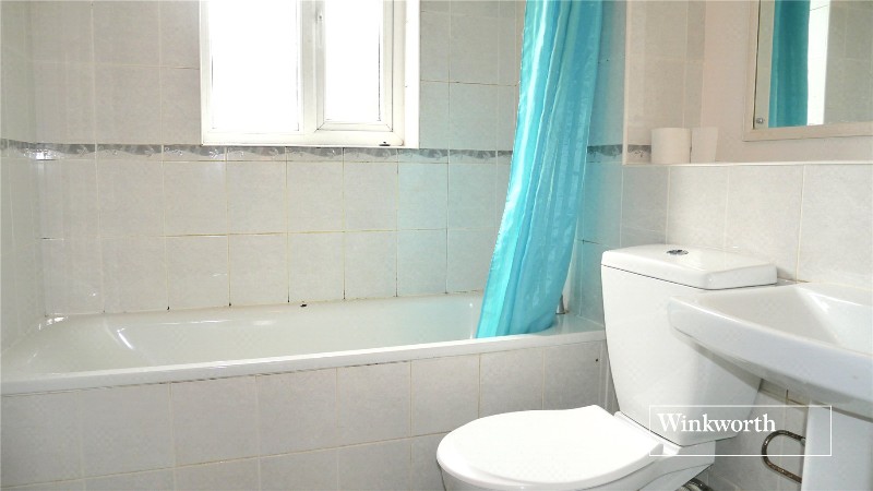 Lyonsdown Road, New Barnet, EN5
