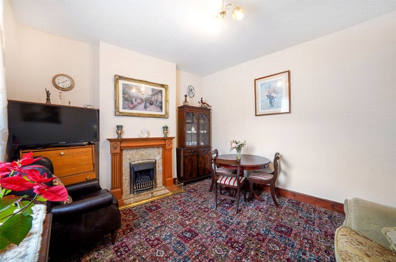 Kiver Road, London, N19