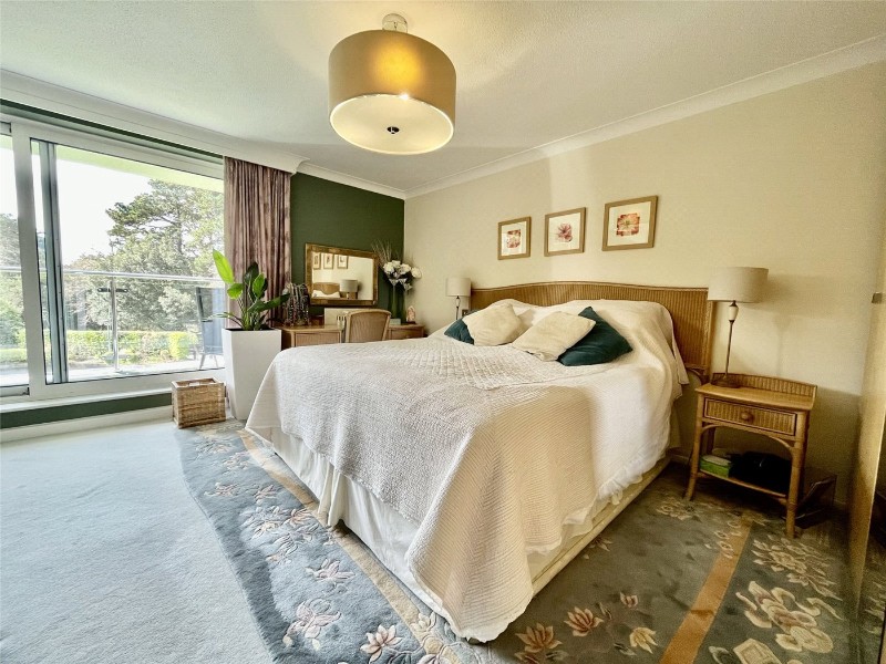 West Cliff Road, Bournemouth, BH4