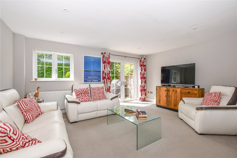 Woodfield Place, Binfield, Bracknell, Berkshire, RG42