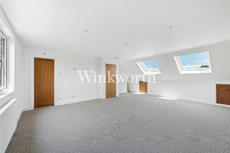 Powys Lane, London, N13