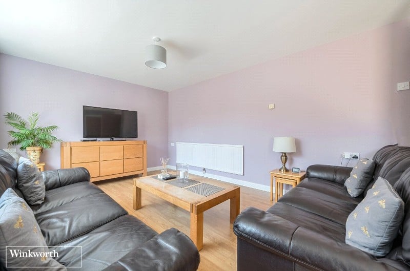 Novello Close, Basingstoke, Hampshire, RG22