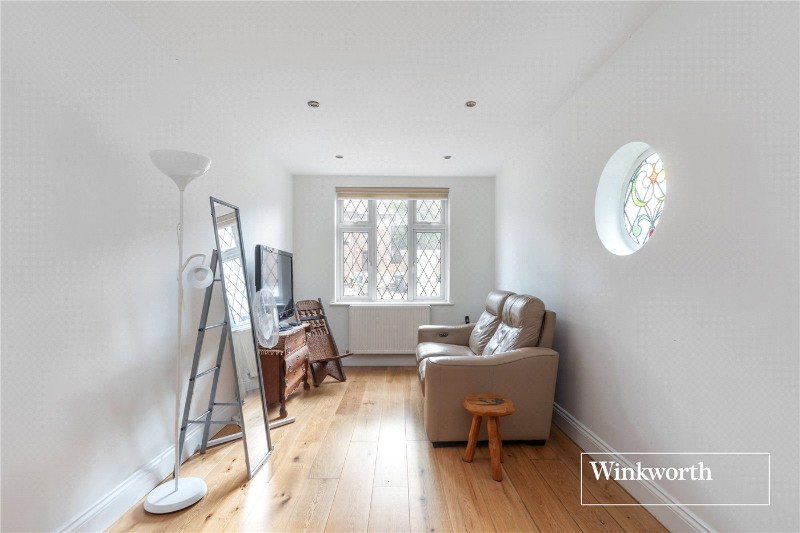 Kingswood Park, Finchley, London, N3