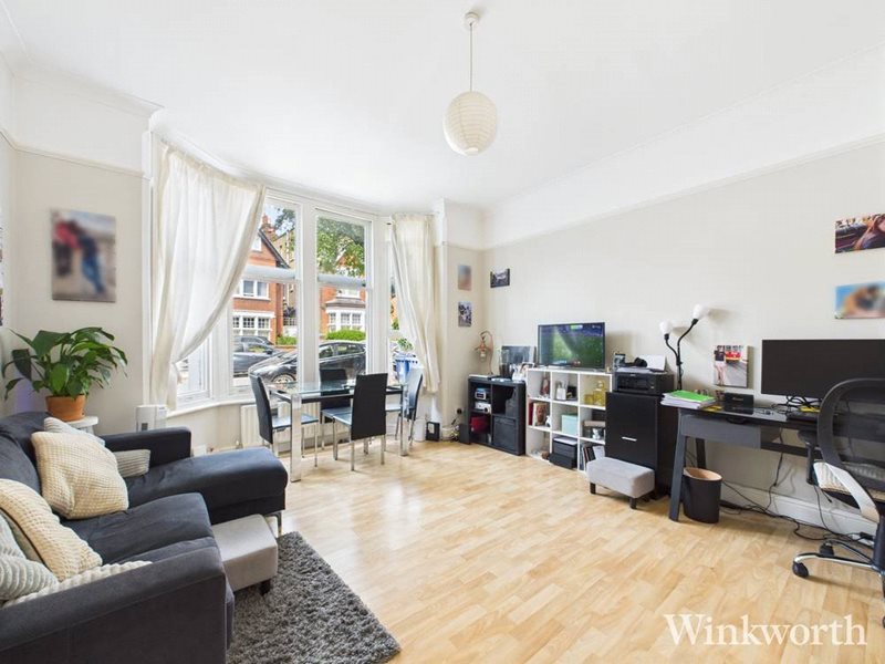 Kings Avenue, Ealing, London, UK, W5