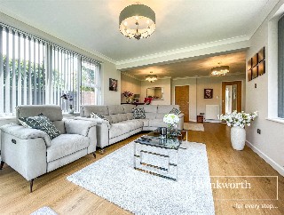 Glenwood Road, West Moors, Ferndown, BH22
